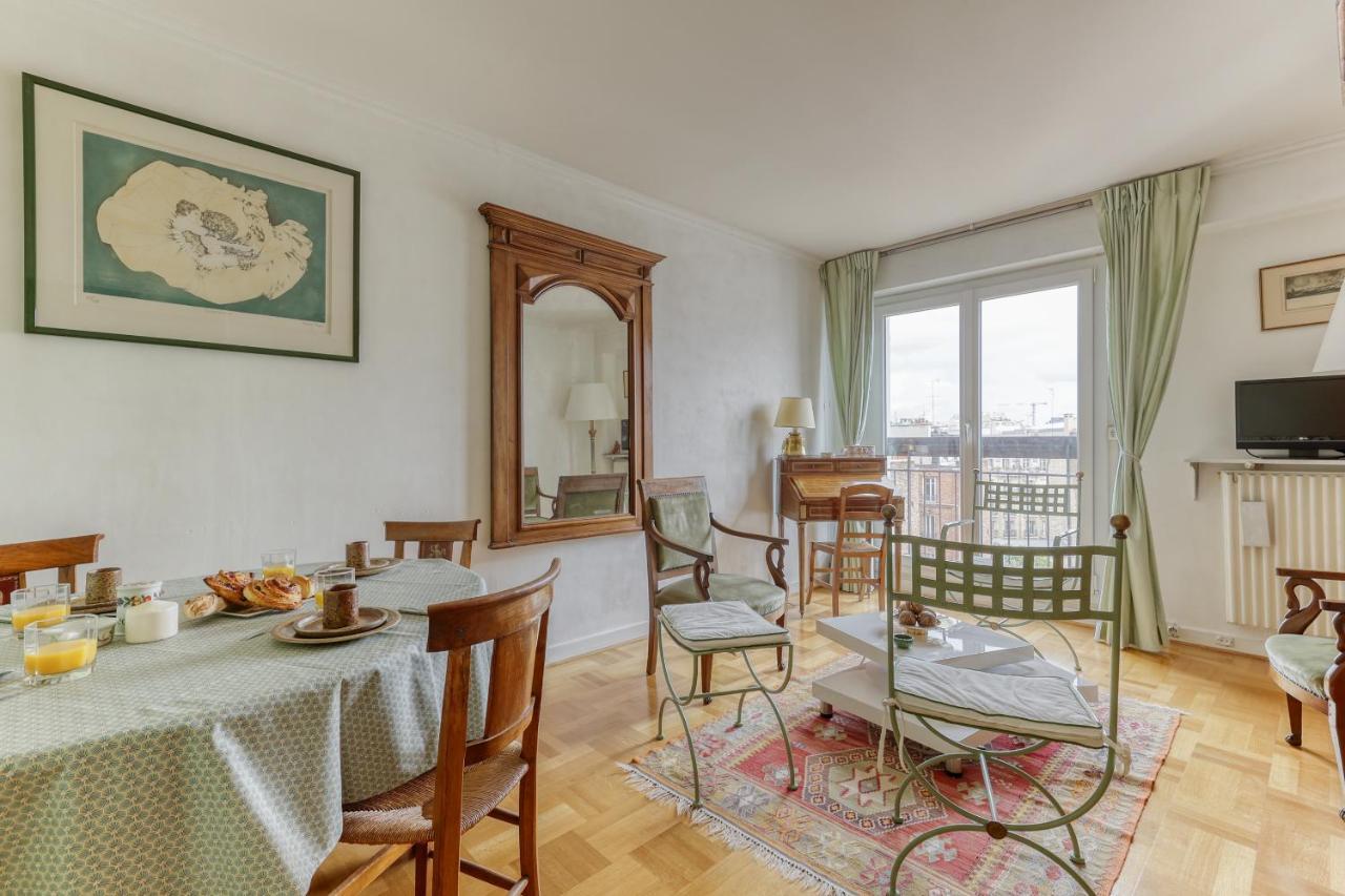 Large And Bright 2 Bdrs Flat With View - Paris 20 Apartment Bagian luar foto